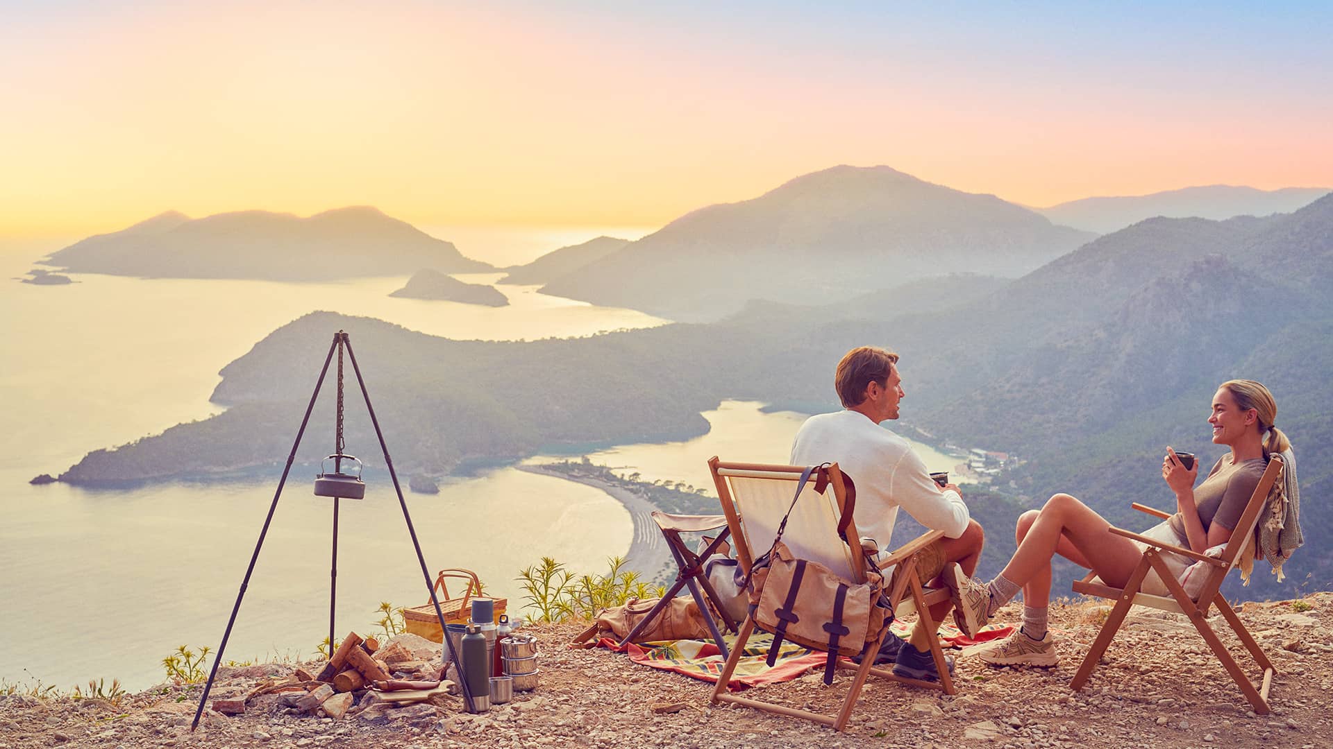 Camping & Glamping Hero