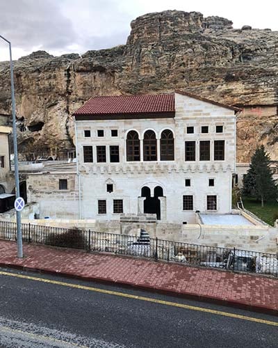 Akantha House